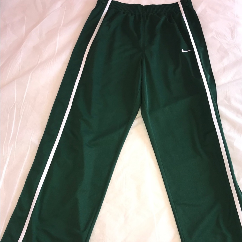 Nike pull away pants in used condition size XL